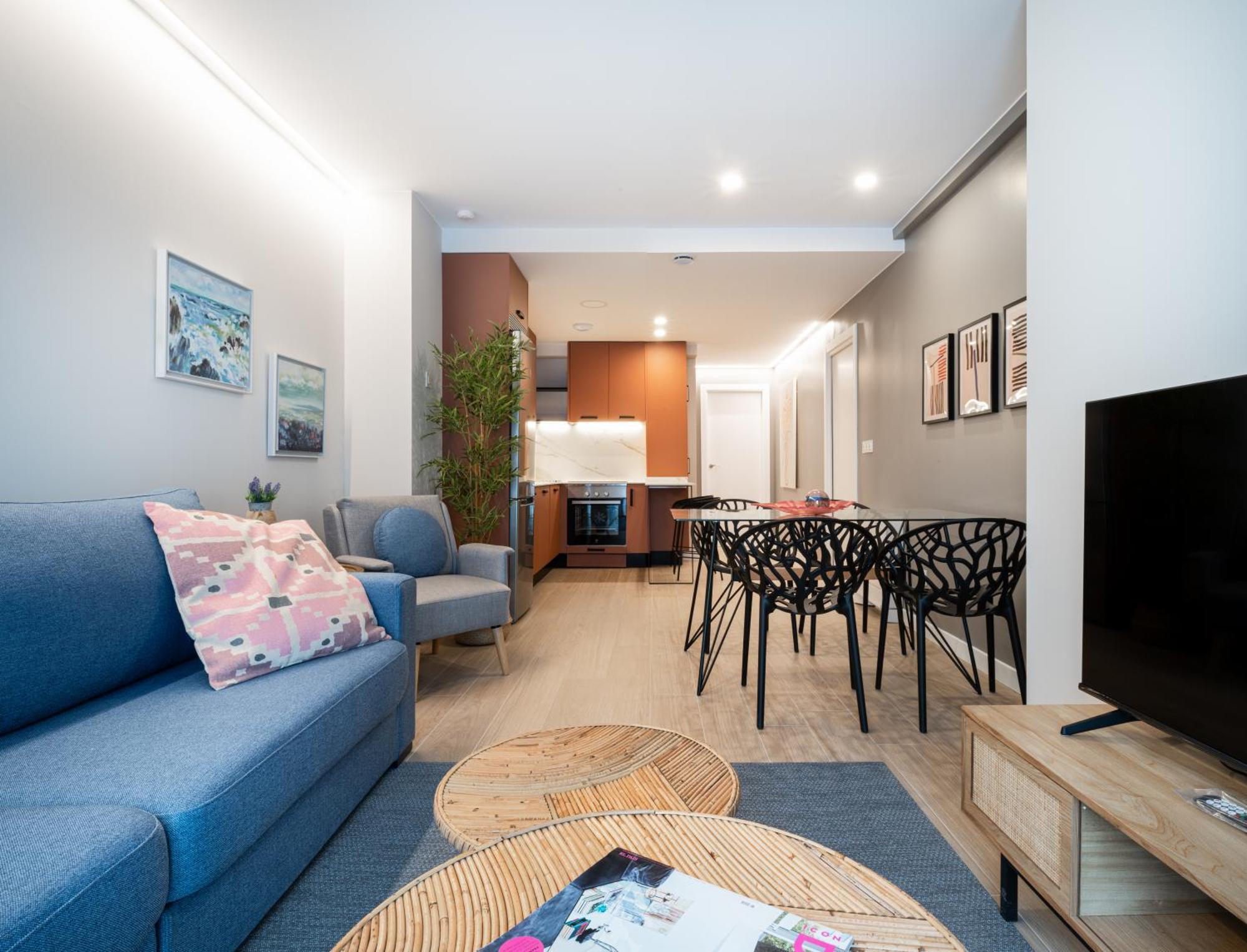 Apartamentos Torre Del Reloj Хака Экстерьер фото